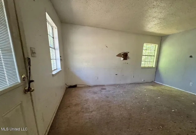 $19,900 | 908 Wabash Avenue, Vicksburg, MS 39183