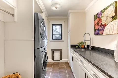 $2,500,000 | 5929 Club Oaks Drive, Dallas, TX 75248