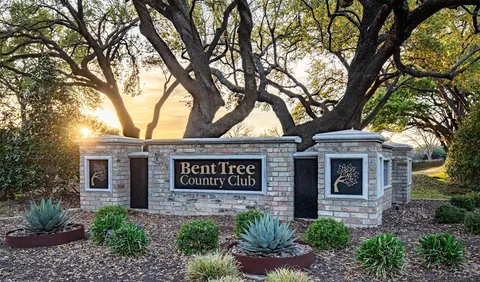 $2,500,000 | 5929 Club Oaks Drive, Dallas, TX 75248