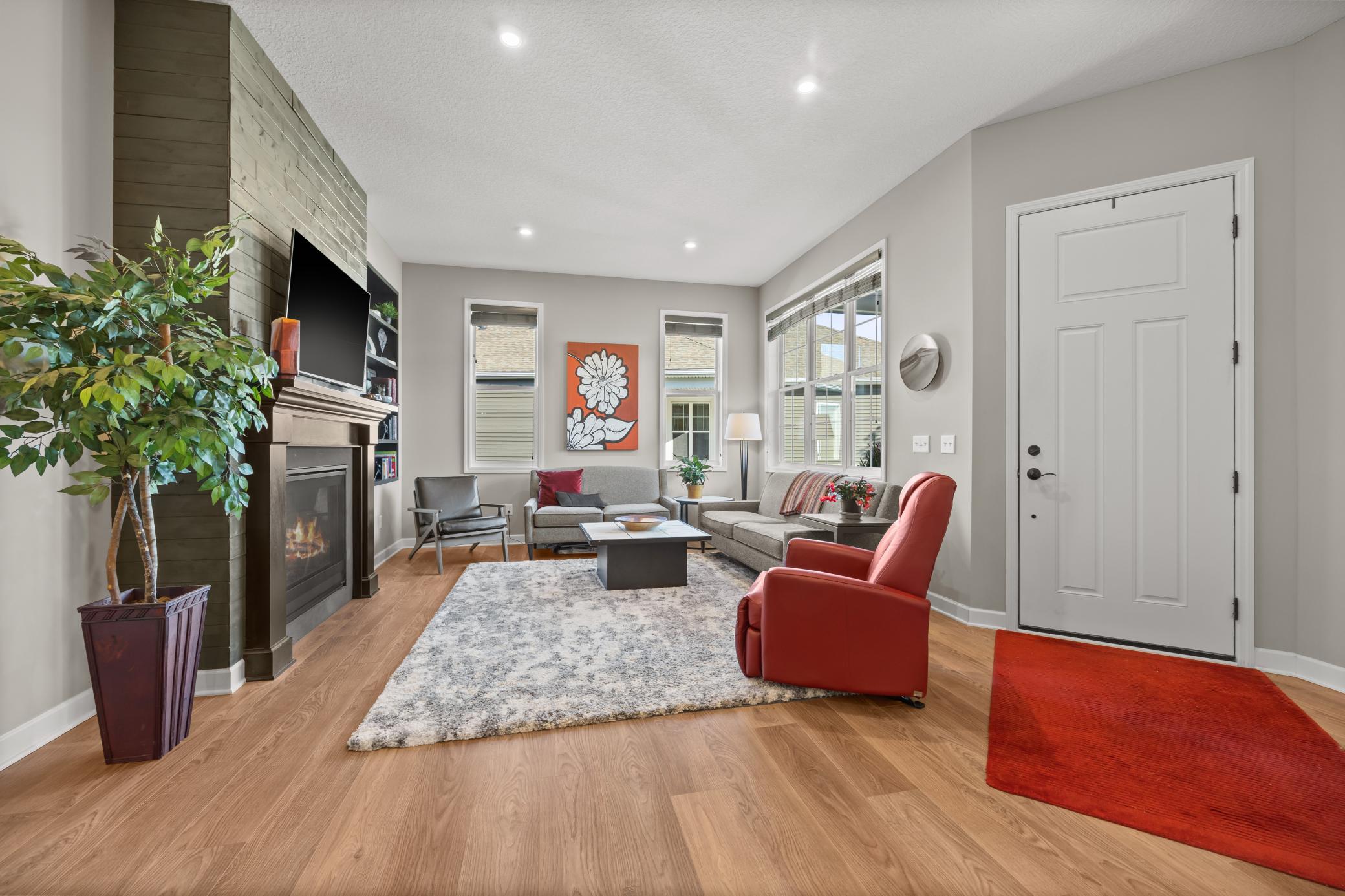 6612 132nd Lane West Savage, MN 55378 - Photo 4 of 33