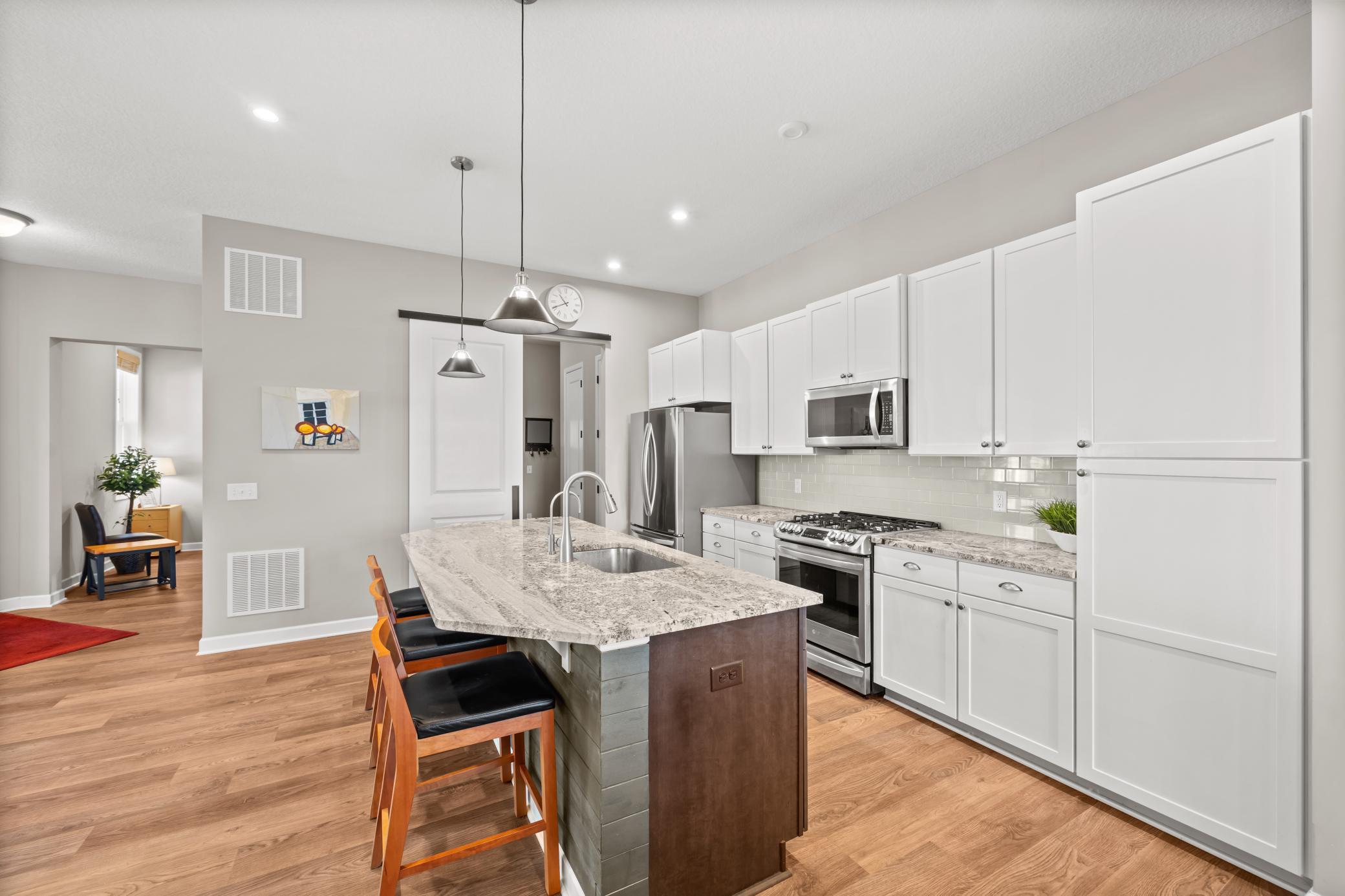 6612 132nd Lane West Savage, MN 55378 - Photo 10 of 33