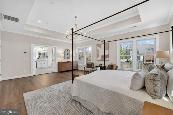 $2,599,900 | 309 Park Street Northeast, Vienna, VA 22180