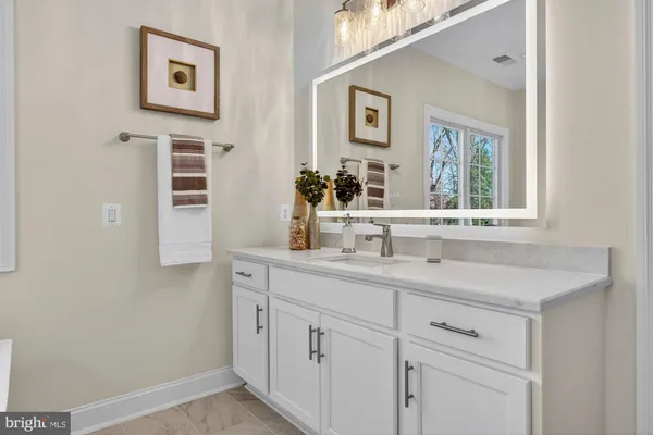 $2,599,900 | 309 Park Street Northeast, Vienna, VA 22180
