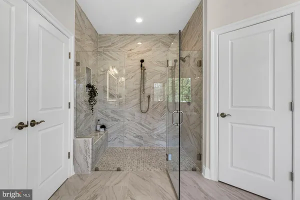 $2,599,900 | 309 Park Street Northeast, Vienna, VA 22180