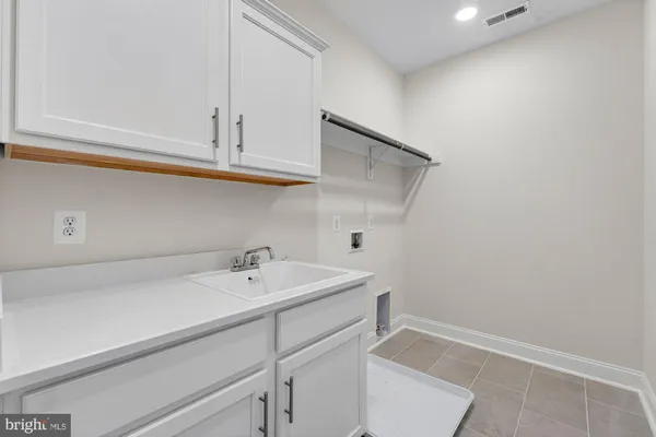 $2,599,900 | 309 Park Street Northeast, Vienna, VA 22180