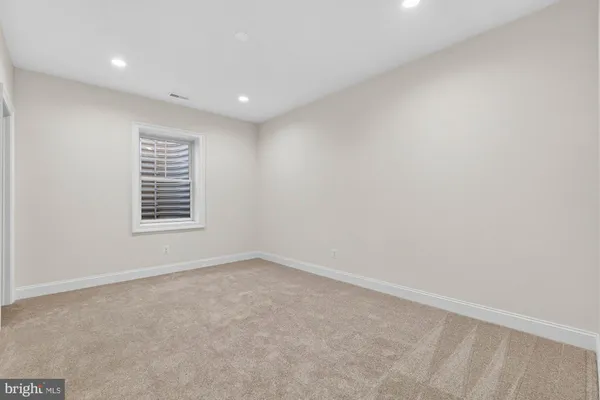 $2,599,900 | 309 Park Street Northeast, Vienna, VA 22180