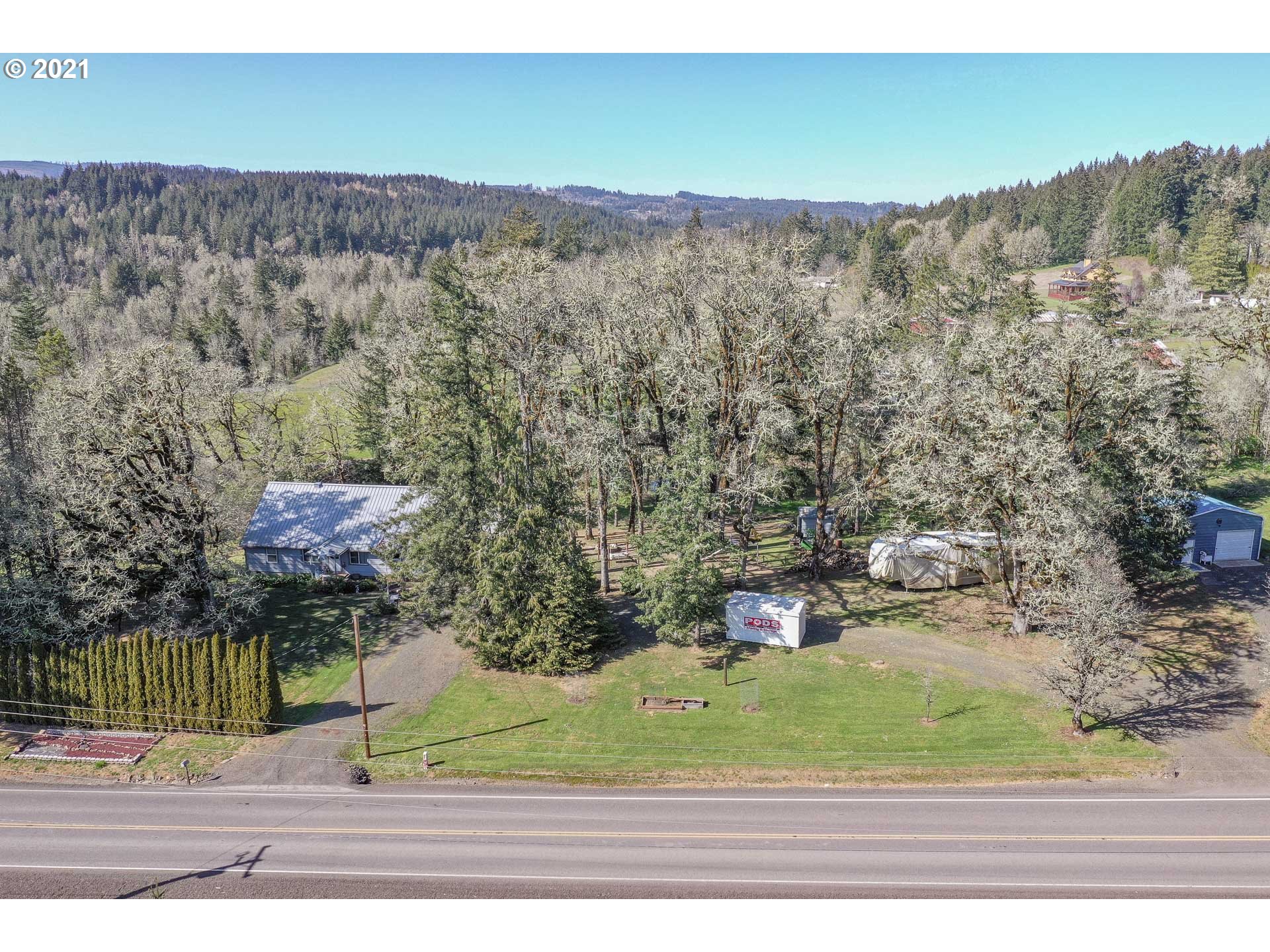 17175 Falls City Road Dallas, OR 97338 - Photo 29 of 32