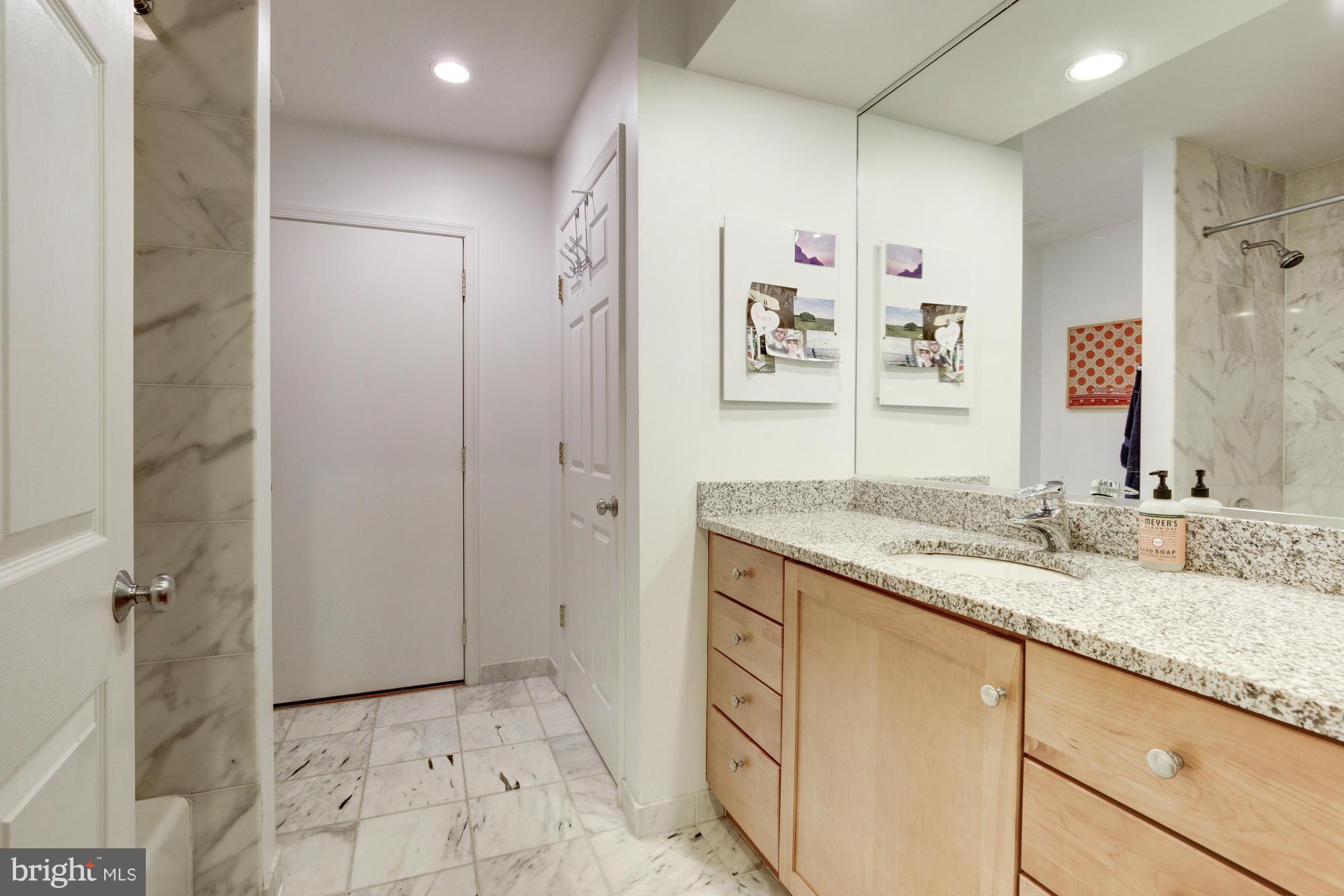 2821 27th Street Northwest Washington, DC 20008 - Photo 23 of 30 Au Pair Suite Bath