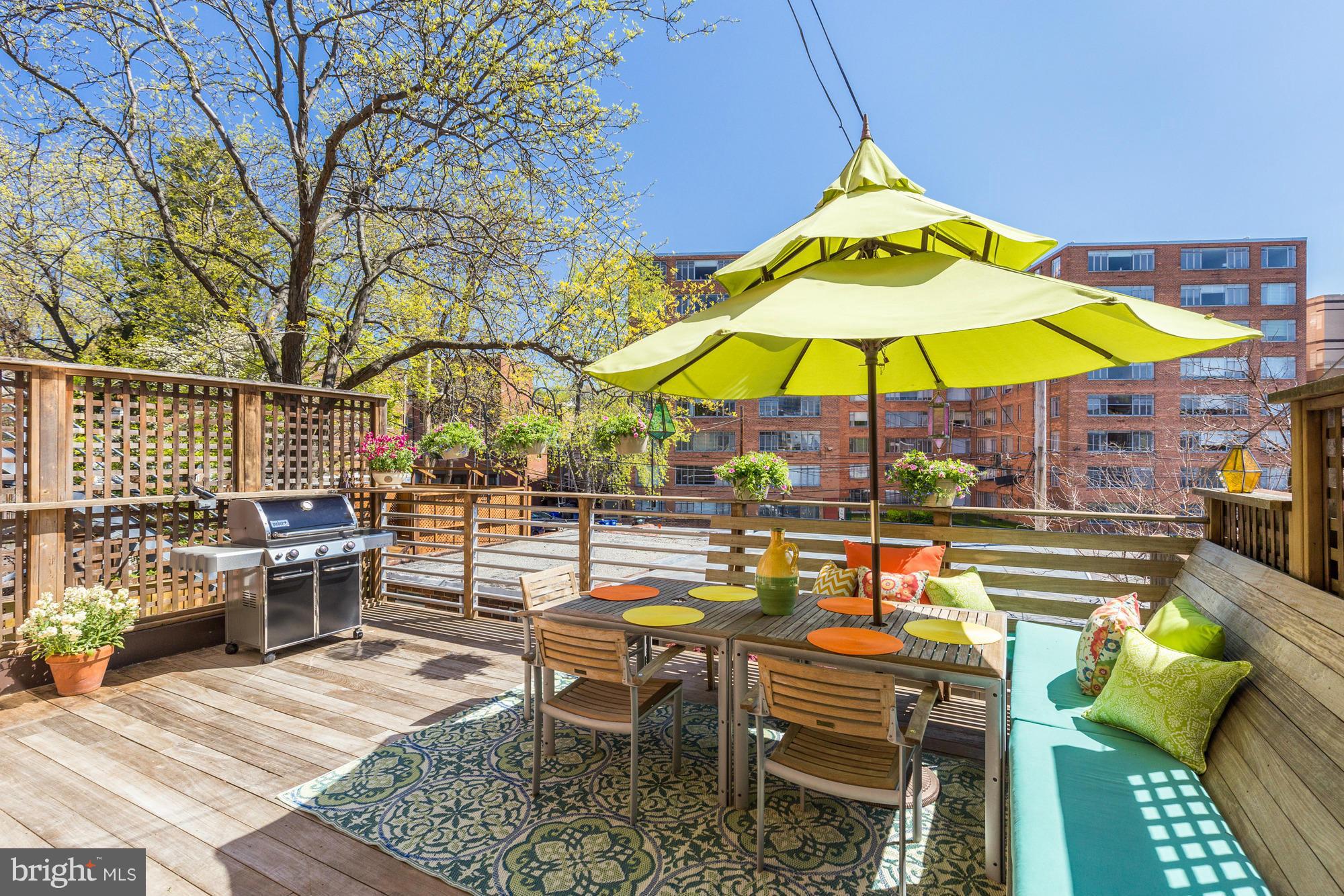 2821 27th Street Northwest Washington, DC 20008 - Photo 10 of 30 Deck