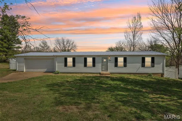 $107,500 | 641 Carolee Court, Villa Ridge, MO 63089