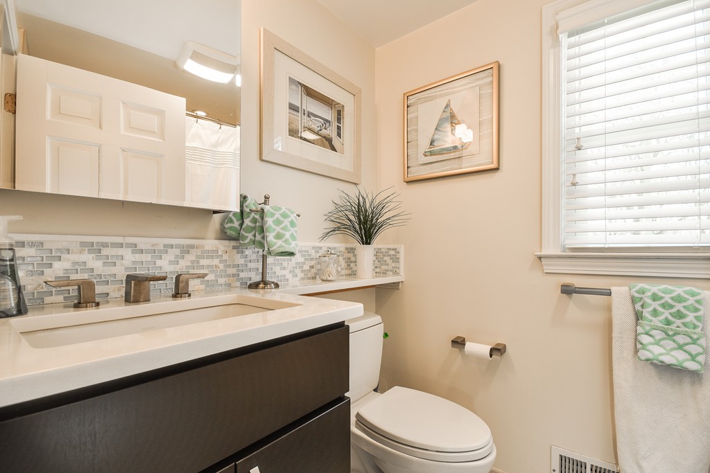 9 Swanson Road Framingham, MA 01701 - Photo 23 of 26