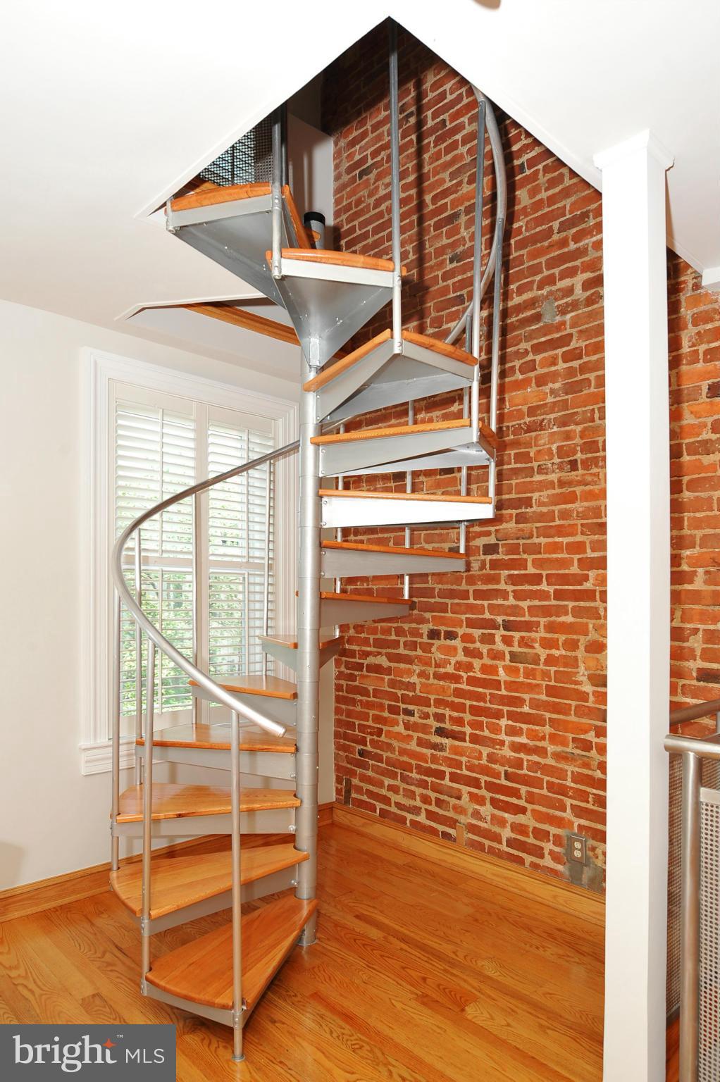 2509 17th Street Northwest, Unit 3 Washington, DC 20009 - Photo 18 of 27 a view of front door