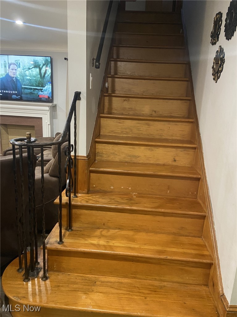 5901 Pearl Road Cleveland, OH 44130 - Photo 14 of 33
