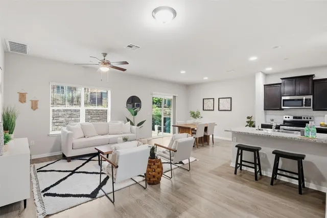 $278,500 | 516 East Slaughter Lane, Unit 2303, Austin, TX 78744