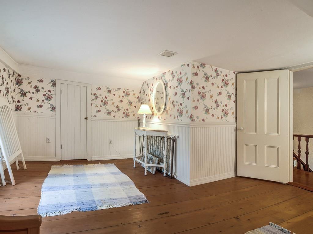 1135 Main Street Readfield, ME 04355 - Photo 25 of 33 Upstairs bedroom