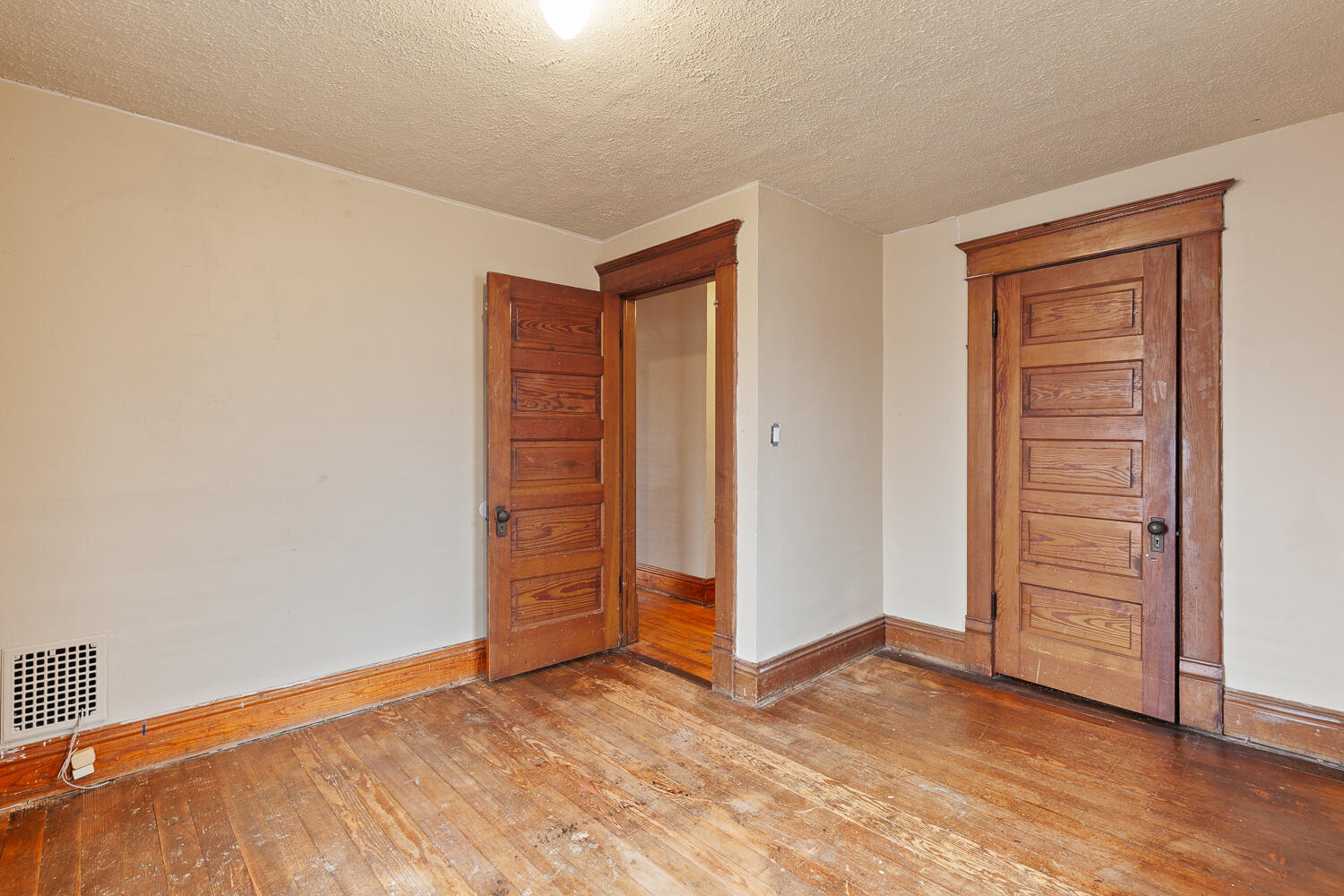 416 Allis Street Adrian, MI 49221 - Photo 27 of 47 416 Allis St - 1021