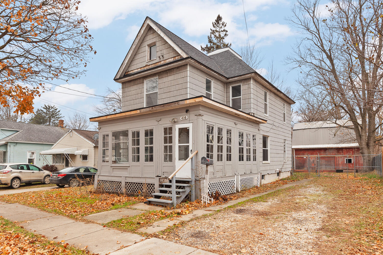 416 Allis Street Adrian, MI 49221 - Photo 3 of 47 416 Allis St - 1032