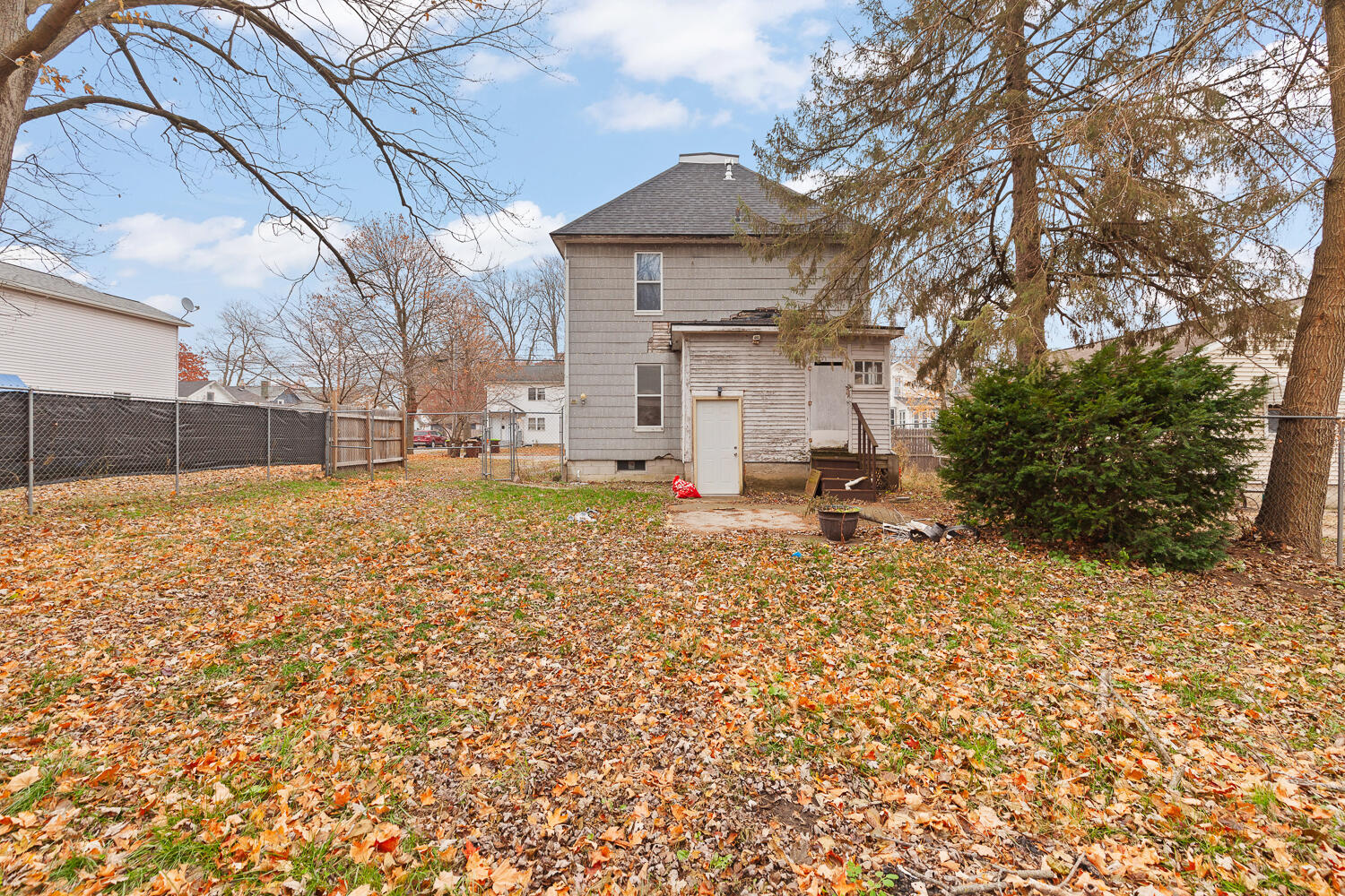 416 Allis Street Adrian, MI 49221 - Photo 37 of 47 416 Allis St - 1037