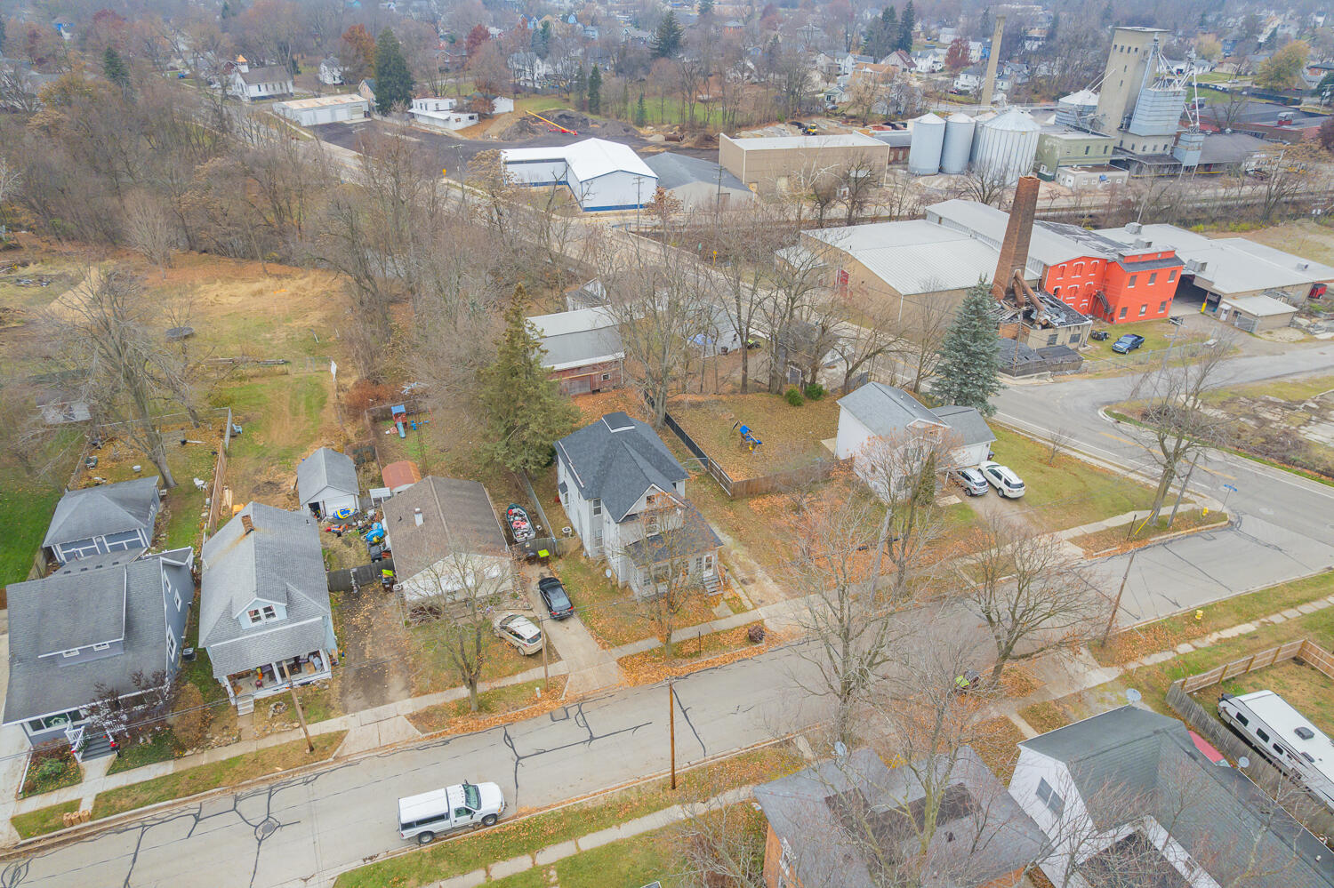 416 Allis Street Adrian, MI 49221 - Photo 44 of 47 416 Allis St - 1042