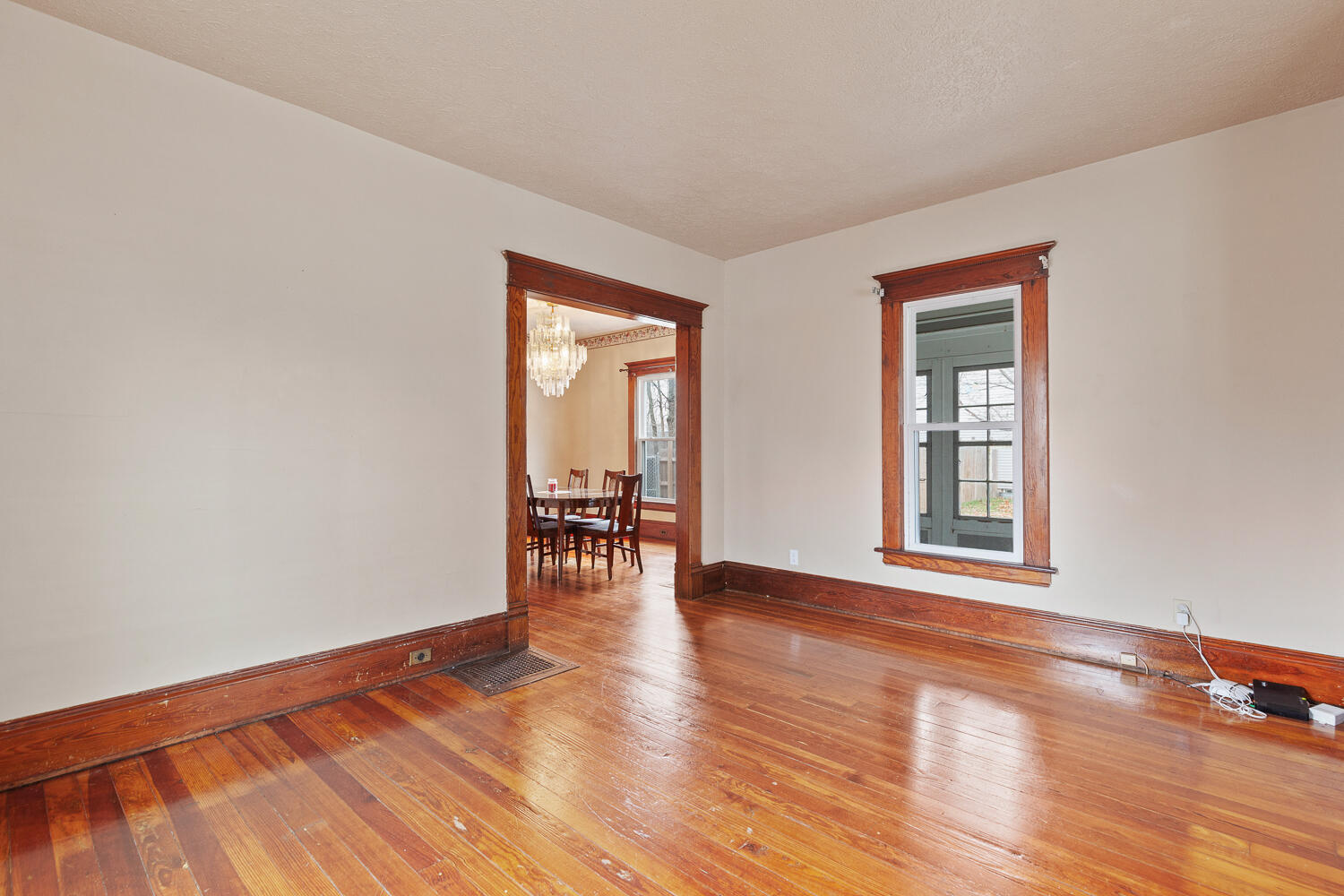 416 Allis Street Adrian, MI 49221 - Photo 9 of 47 416 Allis St - 1003