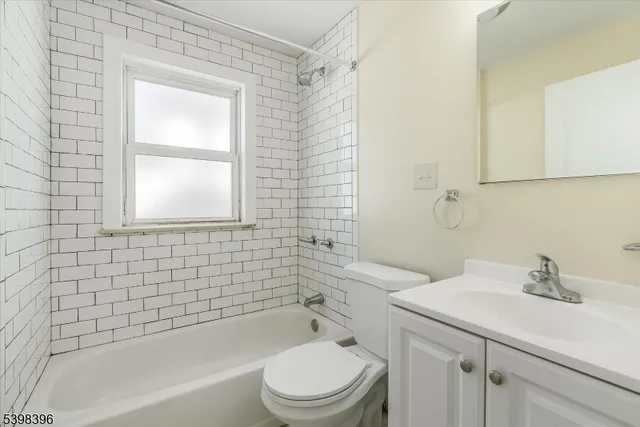 $3,795 | 46 James Street, Unit 2, Montclair, NJ 07042