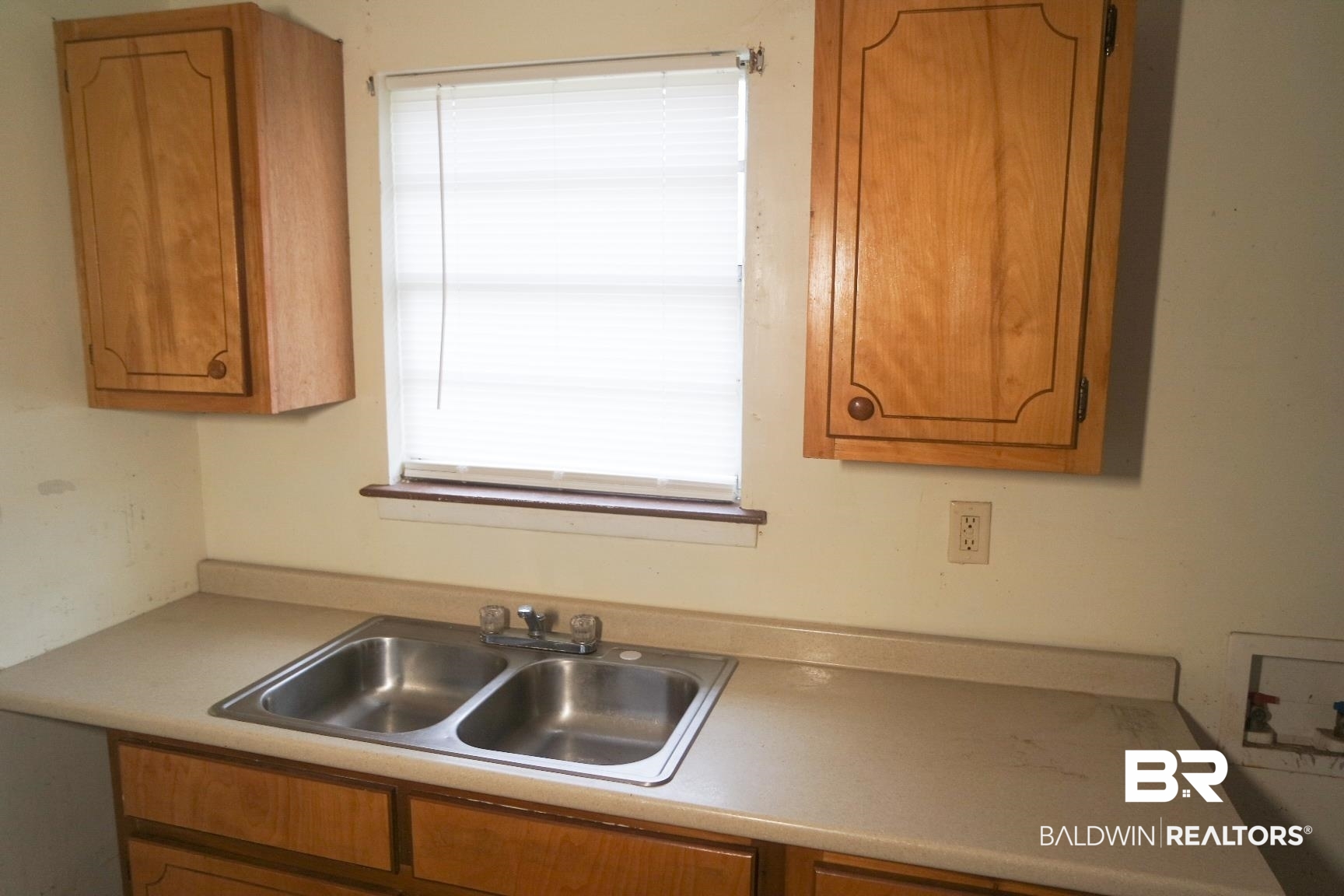 1569 Plover Street Mobile, AL 36605 - Photo 16 of 17 kitchen sink