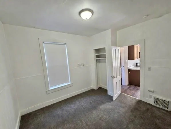 $1,175 | 1801 North Wisconsin Street, Unit LOWR, Racine, WI 53402