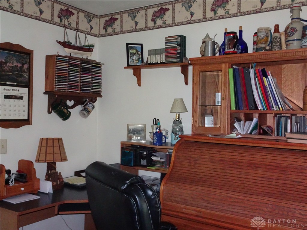 613 Brookfield Road Dayton, OH 45429 - Photo 22 of 27 Gallery Image 22