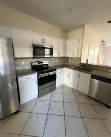 $3,450 | 2476 Cordoba Bend, Unit 2476, Weston, FL 33327