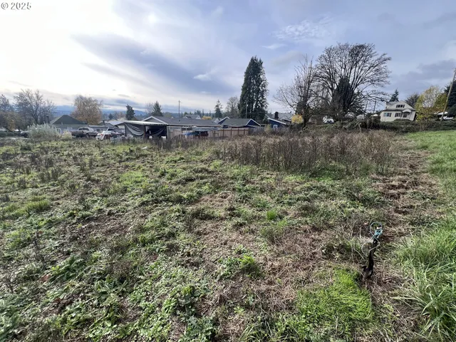 $74,950 | 0 Northeast 4th Street, Willamina, OR 97396
