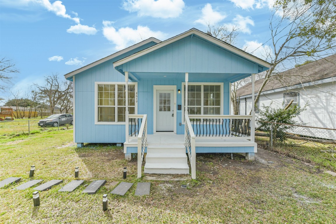 2619 Bellview Street La Marque, TX 77568 - Photo 1 of 46