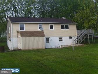 1510 Temple Road Pottstown, PA 19465 - Photo 3 of 10 Exterior Back