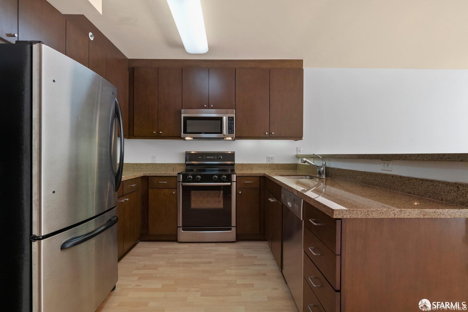 199 New Montgomery Street, Unit 604 San Francisco, CA 94105 - Photo 6 of 27