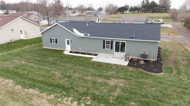 $247,000 | 2315 Karen Street, Vandalia, IL 62471