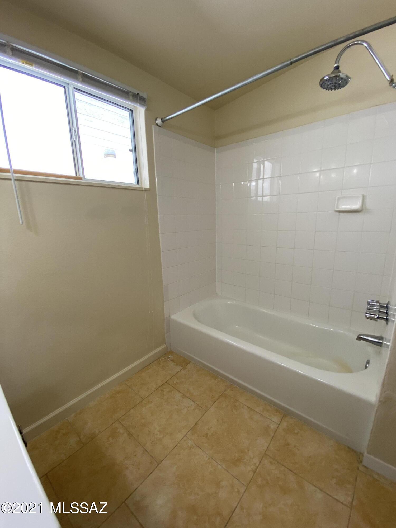 1751 East Orange Grove Road Tucson, AZ 85718 - Photo 24 of 40