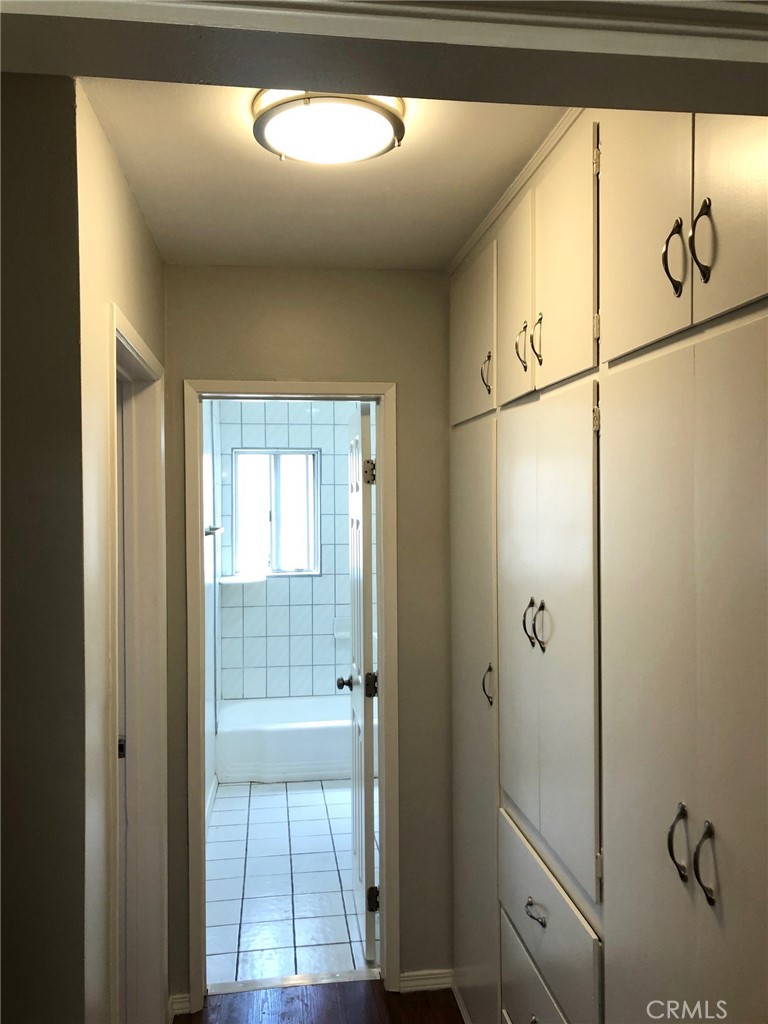 307 Cherry Avenue, Unit 5 Long Beach, CA 90802 - Photo 13 of 20 a view of entryway with wooden floor