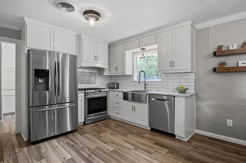 $680,000 | 4405 Westlake Drive, Fort Worth, TX 76109
