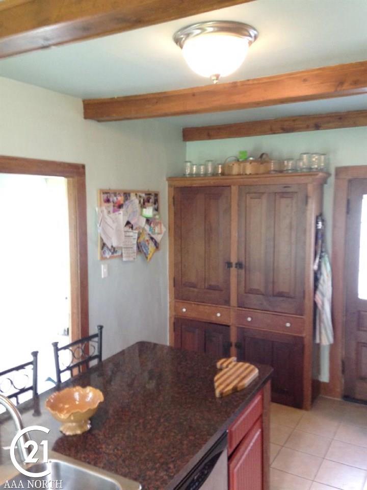 148 Pleasant Street Romeo, MI 48065 - Photo 11 of 32
