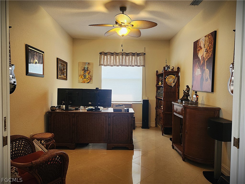 754 Crossfield Circle Naples, FL 34104 - Photo 14 of 25