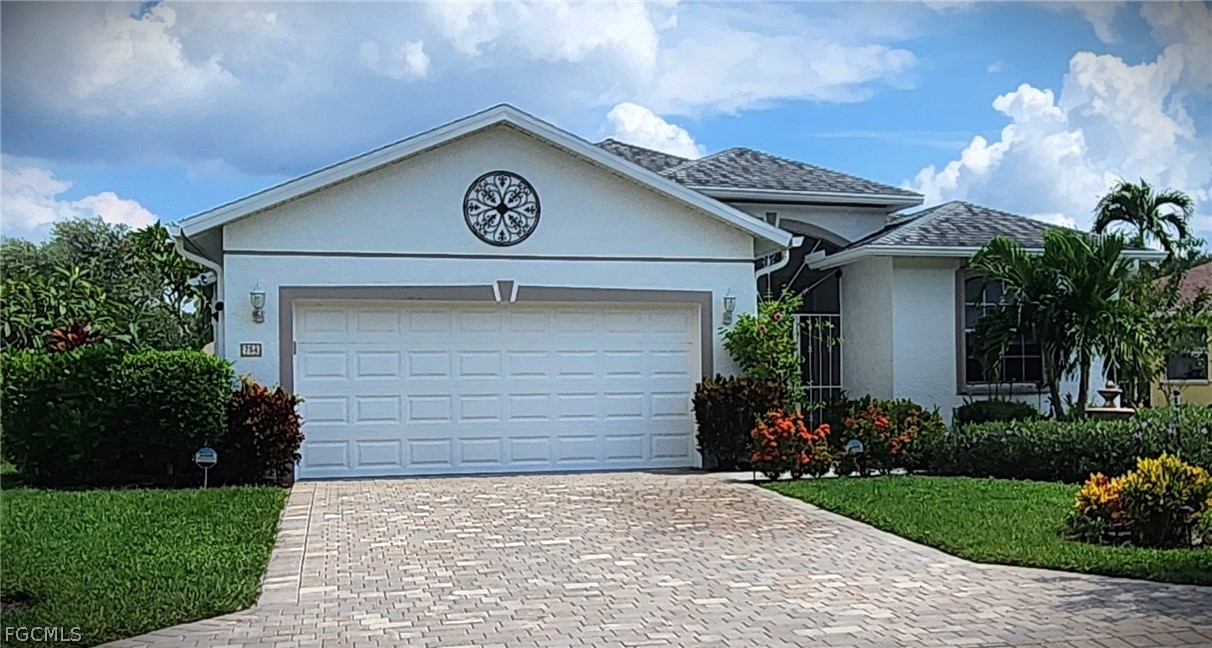 754 Crossfield Circle Naples, FL 34104 - Photo 3 of 25