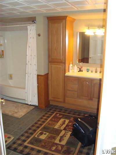 4092 Tank Farm Road Emmaus, PA 18049 - Photo 23 of 28 Gallery Image 23