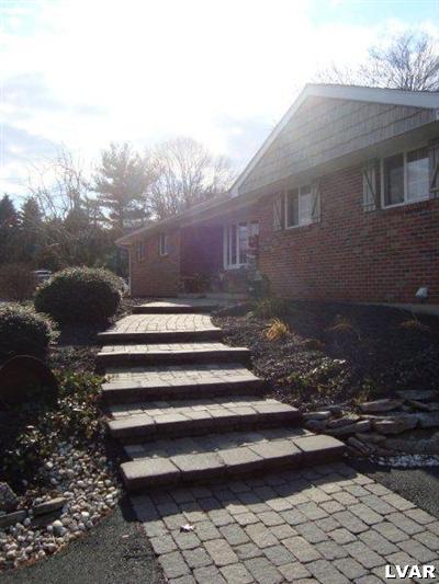4092 Tank Farm Road Emmaus, PA 18049 - Photo 8 of 28 Gallery Image 8