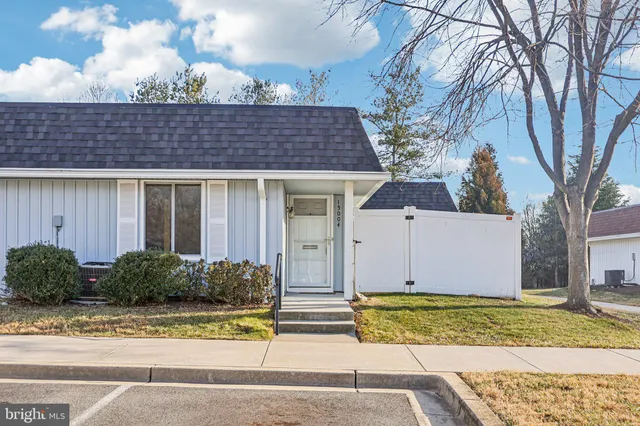 $305,000 | 15004 Candover Court, Unit 278D, Silver Spring, MD 20906