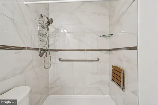 $305,000 | 15004 Candover Court, Unit 278D, Silver Spring, MD 20906