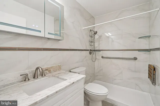 $305,000 | 15004 Candover Court, Unit 278D, Silver Spring, MD 20906