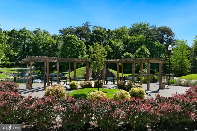 $305,000 | 15004 Candover Court, Unit 278D, Silver Spring, MD 20906