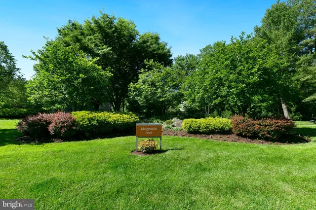 $305,000 | 15004 Candover Court, Unit 278D, Silver Spring, MD 20906