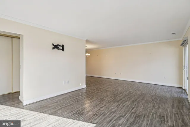 $305,000 | 15004 Candover Court, Unit 278D, Silver Spring, MD 20906