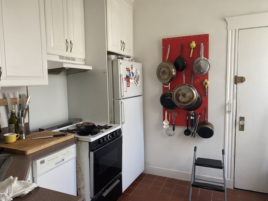 90 Bynner Street, Unit 11 Boston, MA 02130 - Photo 3 of 3
