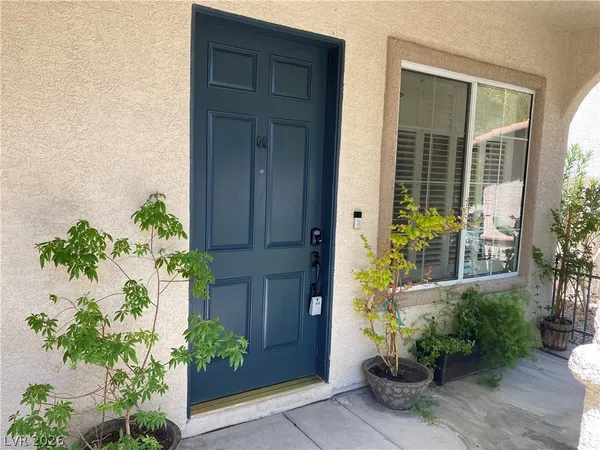$3,300 | 11752 Del Sur Avenue, Las Vegas, NV 89138